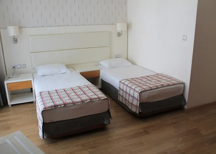 Hotel Yunus Beach Hotel 3*