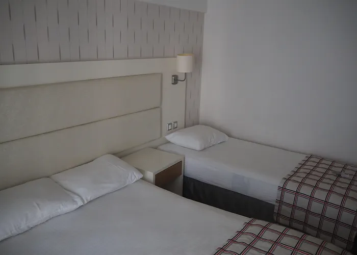 Yunus Beach Hotel 3*