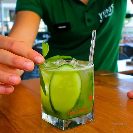 尤努斯酒店 马尔马里斯