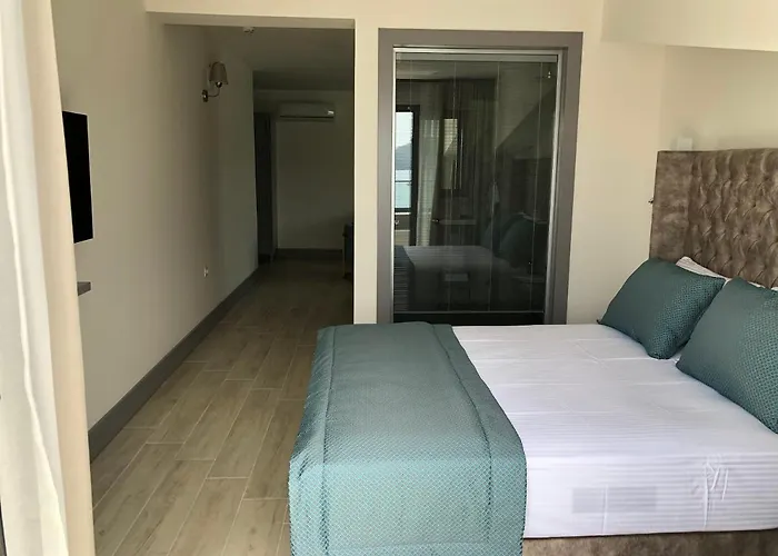 Yunus Beach Hotel Hotel