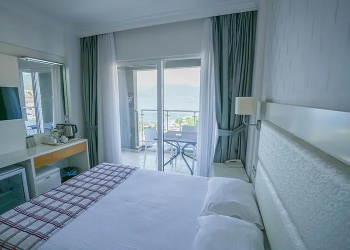 Yunus Beach Hotel Hotel 3*