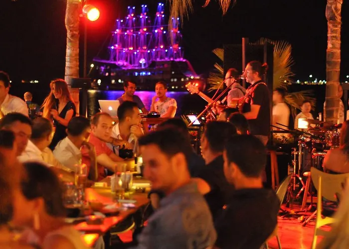 Yunus Beach Hotel 3*