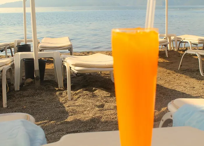Yunus Marmaris