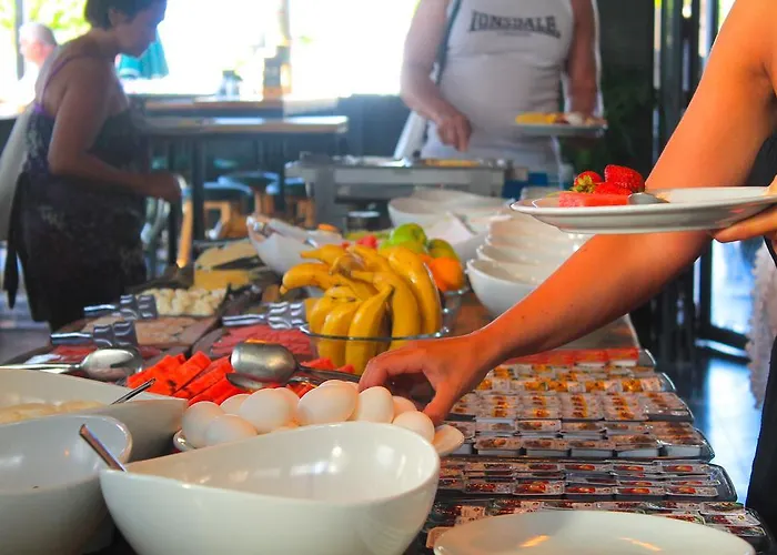 فندق يونس مرمريس