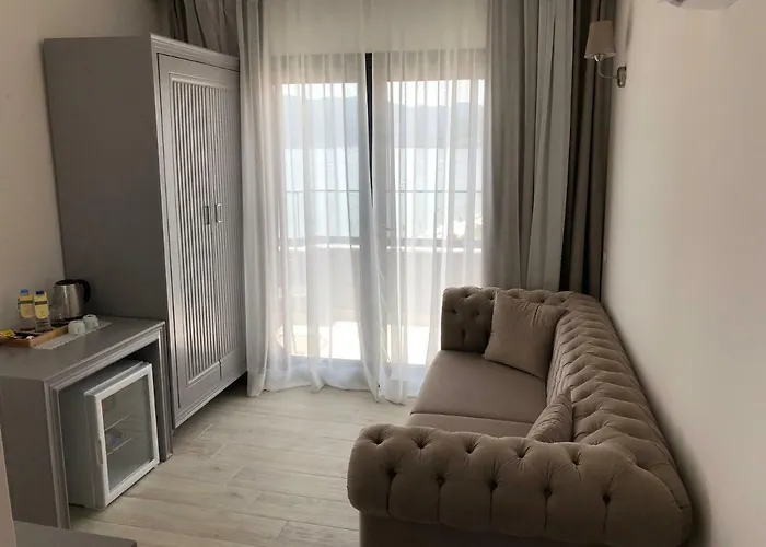 فندق فندق يونس مرمريس