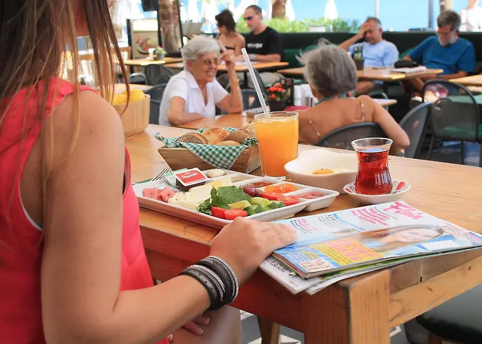 유누스 호텔 호텔 3*